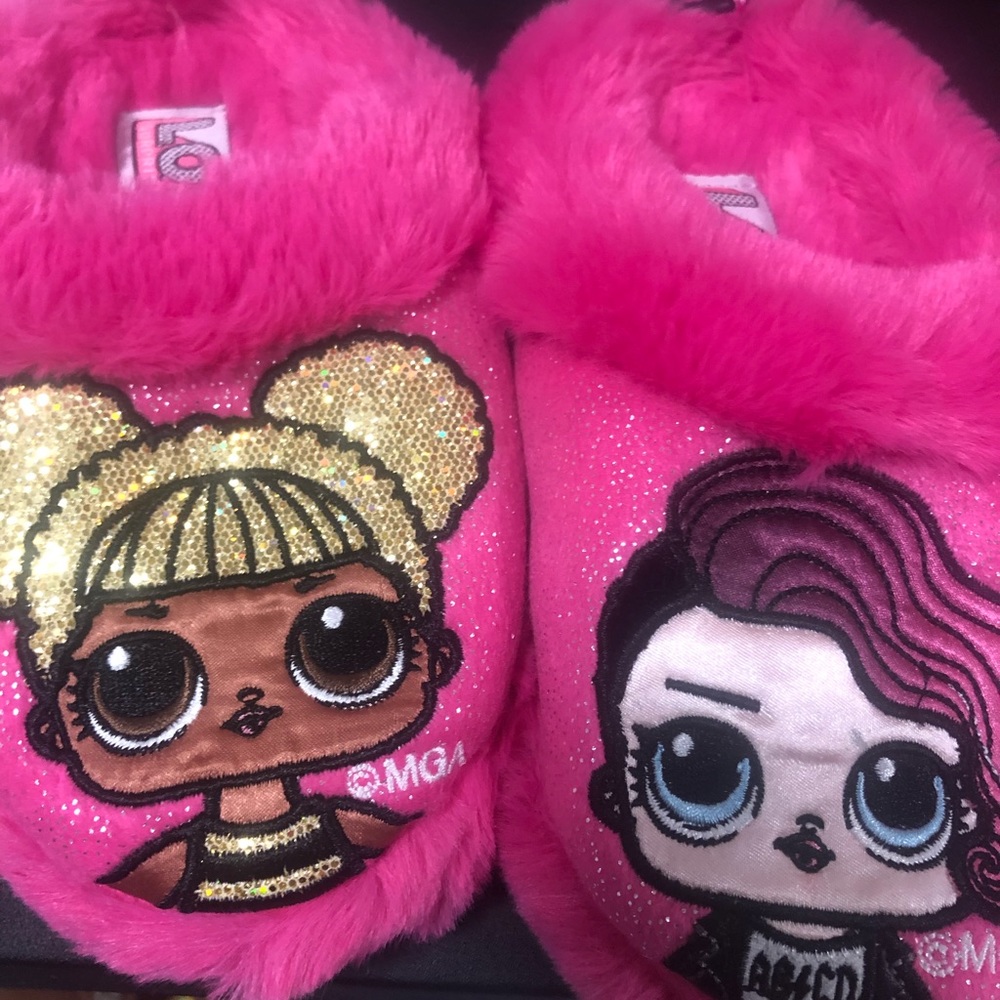 Lol slippers size small & medium